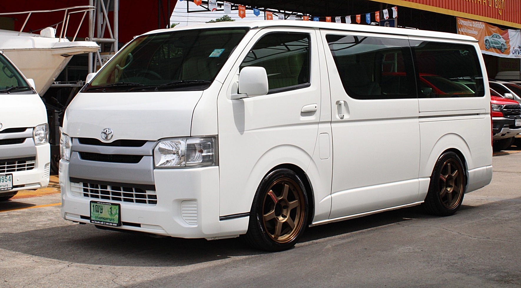 โม่งน้อย แต่ง VIP 2018 Toyota Hiace 3.0 GL D4D MT
