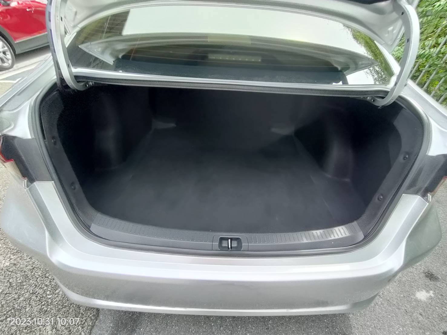TOYOTA ALTIS 1.6G auto ปี2019 รถมือเดียว ฟรีดาวน์ (รูปที่ 12)