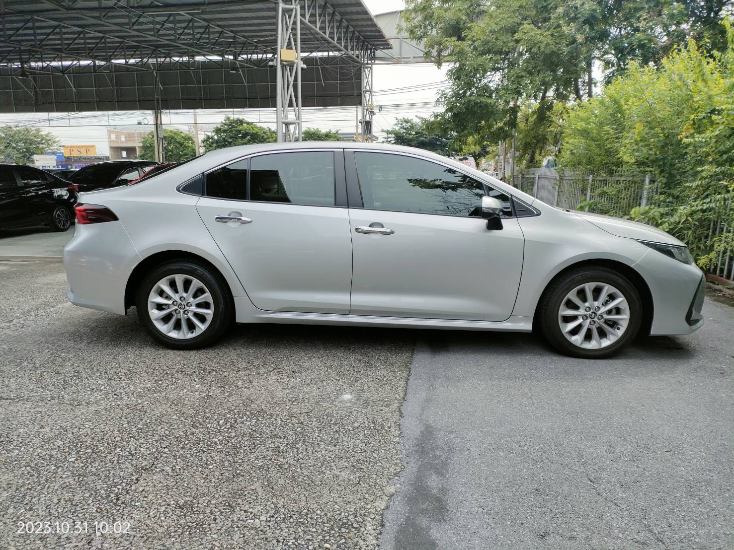 TOYOTA ALTIS 1.6G auto ปี2019 รถมือเดียว ฟรีดาวน์ (รูปที่ 7)