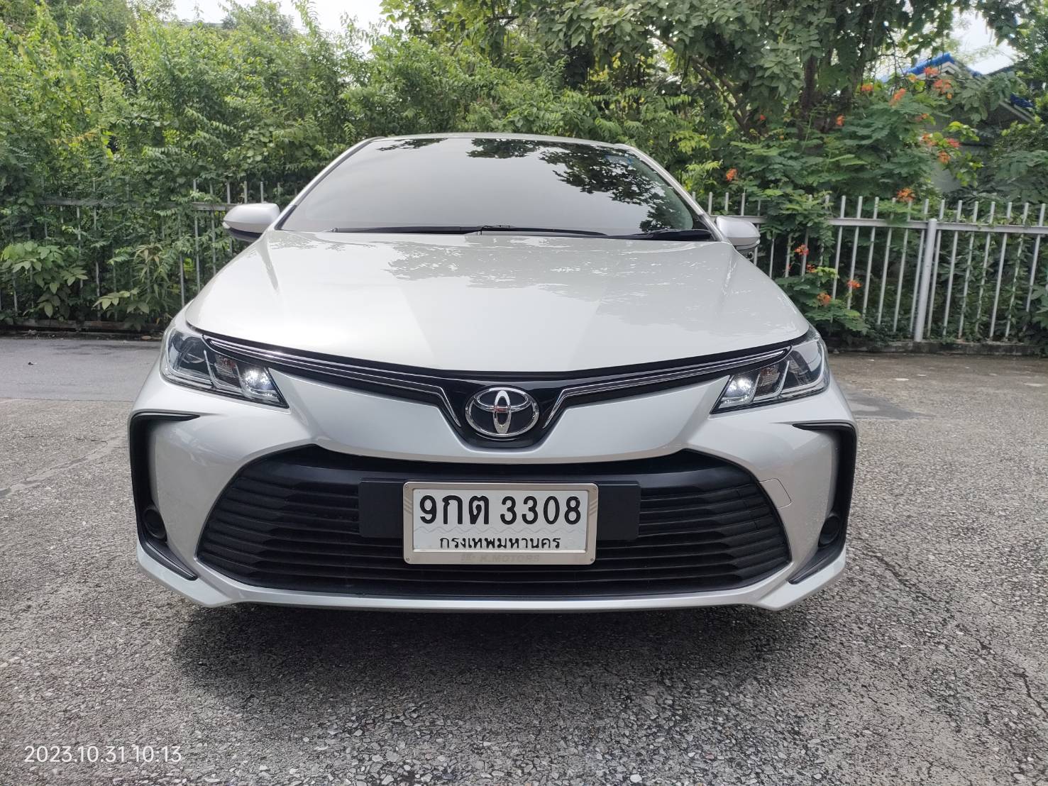 TOYOTA ALTIS 1.6G auto ปี2019 รถมือเดียว ฟรีดาวน์ (รูปที่ 19)
