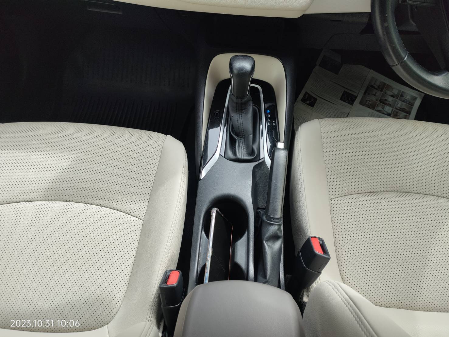 TOYOTA ALTIS 1.6G auto ปี2019 รถมือเดียว ฟรีดาวน์ (รูปที่ 6)