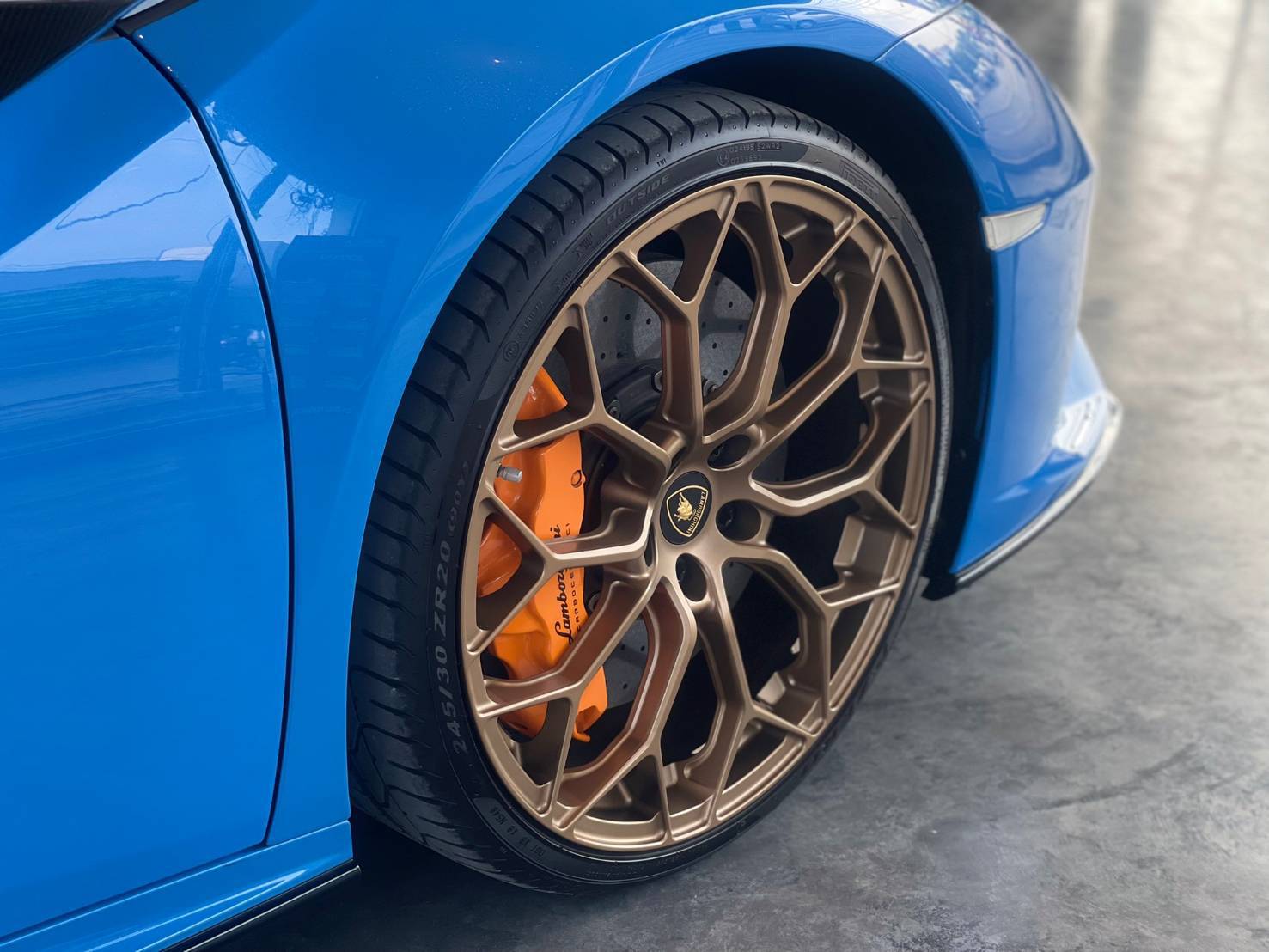 2021 Lamborghini Huracan EVO RWD สีน้ำเงิน (รูปที่ 9)