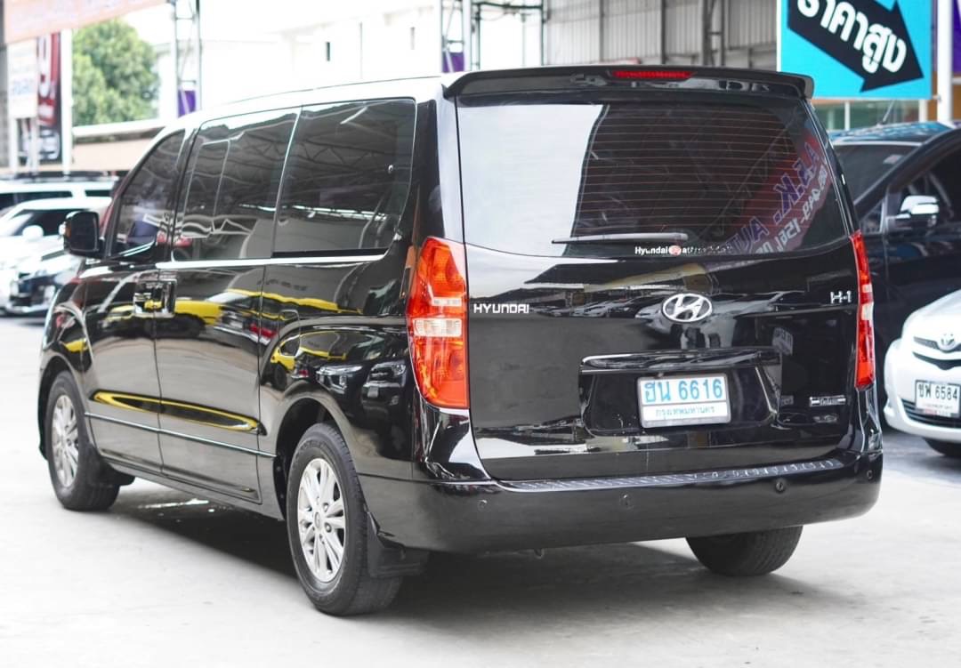 2011 Hyundai H-1 สีดำ (รูปที่ 8)