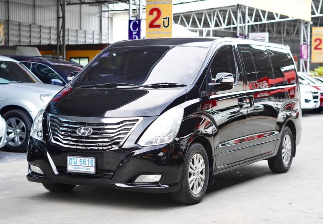 2011 Hyundai H-1 สีดำ (รูปที่ 11)