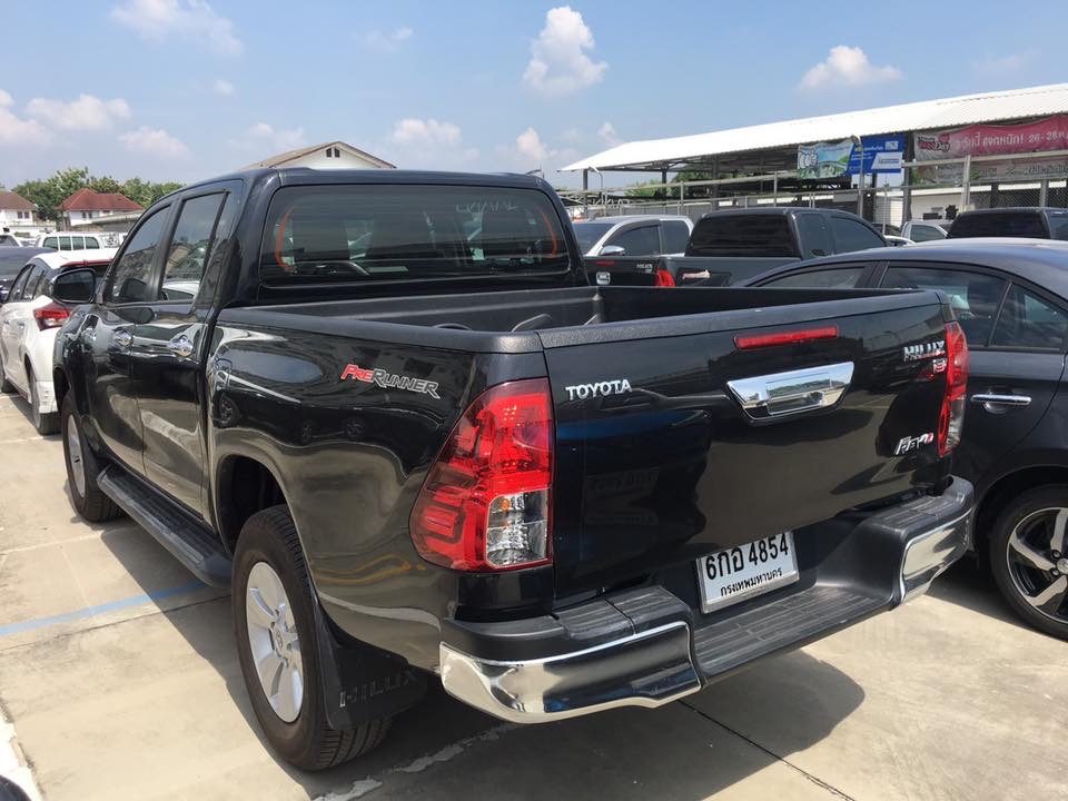 Toyota Hilux Revo Prerunner ปี 2017 สีดำ (รูปที่ 3)
