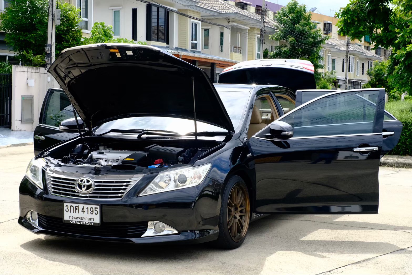 Toyota Camry 2.0 G เครื่องยนต์: เบนซิน เกียร์: ออโต้ ปี: 2014 สี: ดำ (รูปที่ 10)