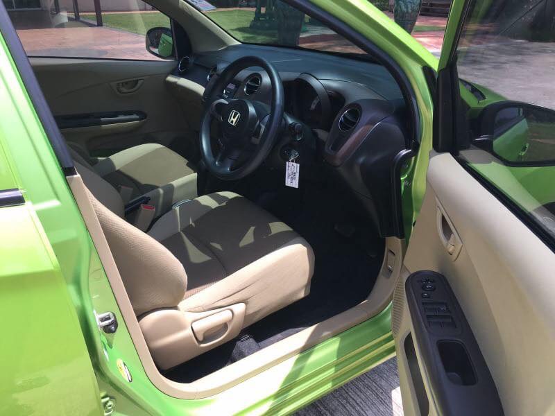 Honda Brio ปี 2012 สีเขียว (รูปที่ 12)