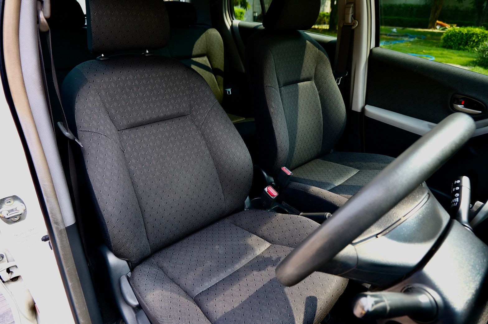 Toyota Yaris 1.5 J ปี: 2013 สี: ขาว ไมล์ 140,000 กม. (รูปที่ 19)