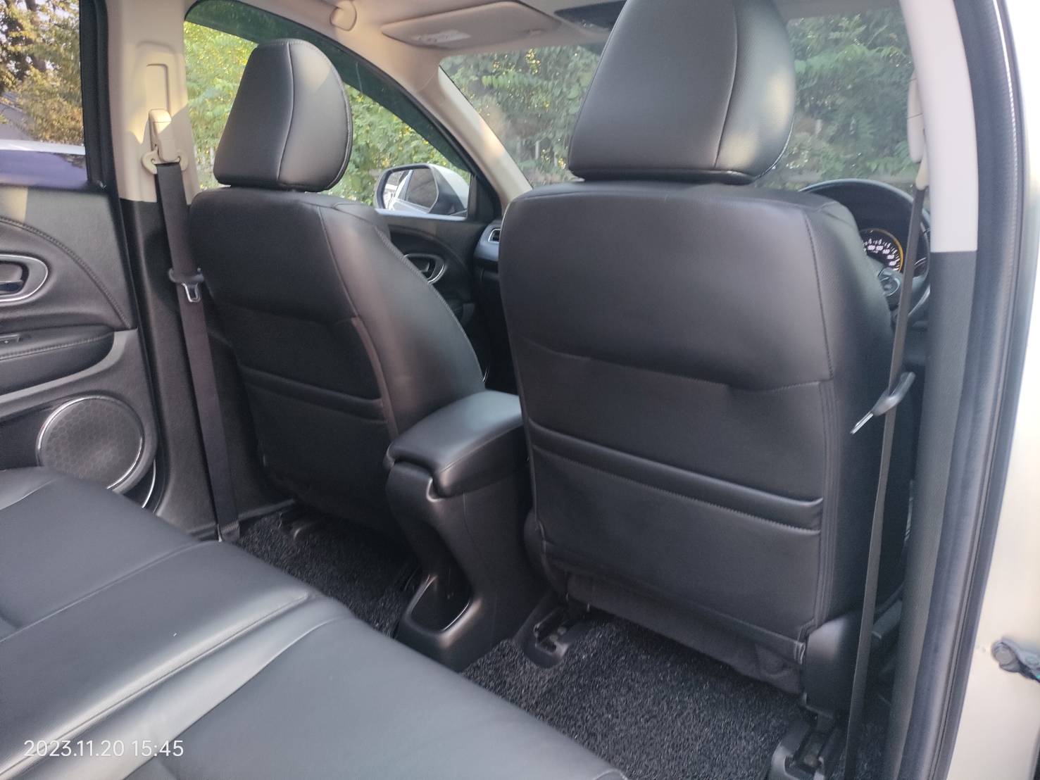 ฟรีดาวน์ HRV 1.8 EL SUNROOF TOP สวยตรงปก ผ่อน 7xxx /84 งวด ออดกรถ 0 บาท (รูปที่ 13)