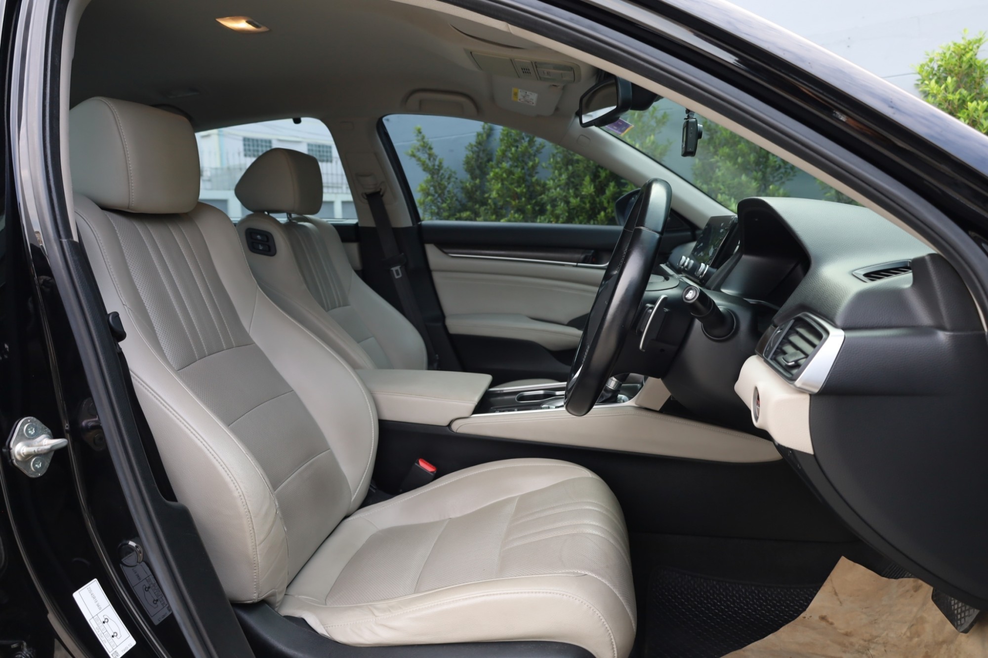 "HONDA ACCORD 2.0Hybrid ปี2019 สีดำ รุ่นใหม่ ไมเนอร์เชนจ์ G10 รถมือเดียว (รูปที่ 16)