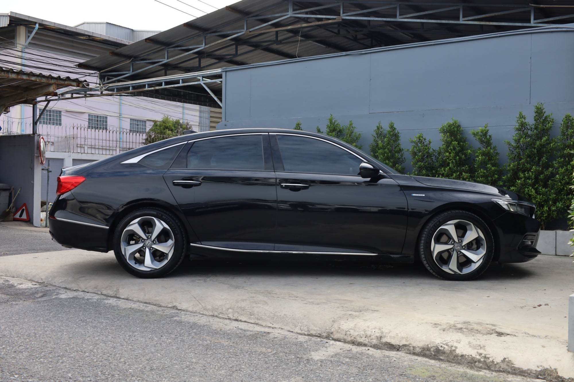 "HONDA ACCORD 2.0Hybrid ปี2019 สีดำ รุ่นใหม่ ไมเนอร์เชนจ์ G10 รถมือเดียว (รูปที่ 7)