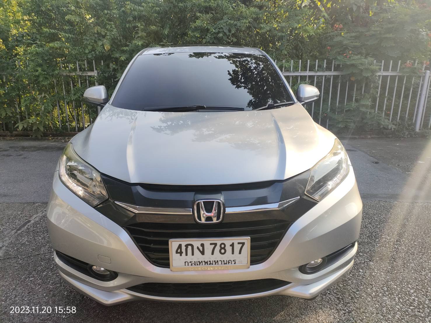 ฟรีดาวน์ 2015 HONDA HRV 1.8 EL SUNROOF TOP สวยตรงปก"