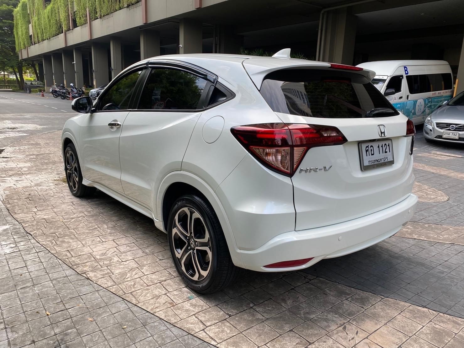 2016 Honda HR-V สีขาว