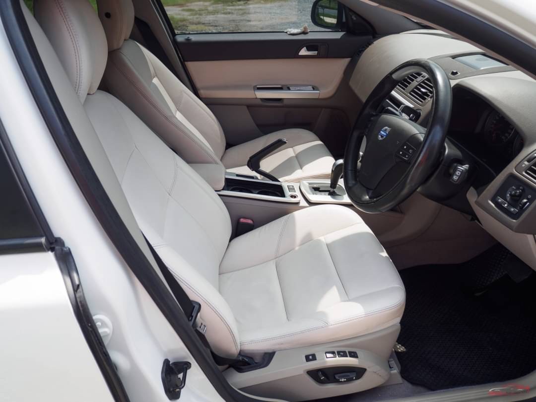2013 Volvo V50 สีขาว (รูปที่ 5)