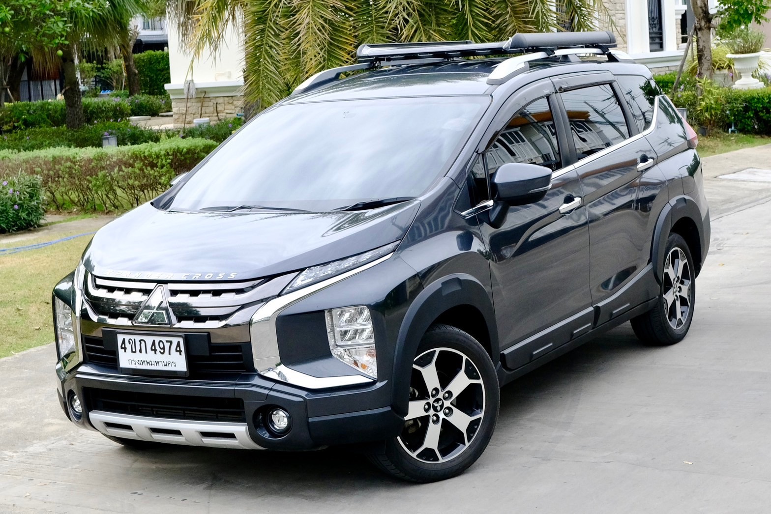 Mitsubishi Xpander cross (ตัวท็อป) ออโต้ ปี2020 สีเทา ไมล์ 45,xxx กม.