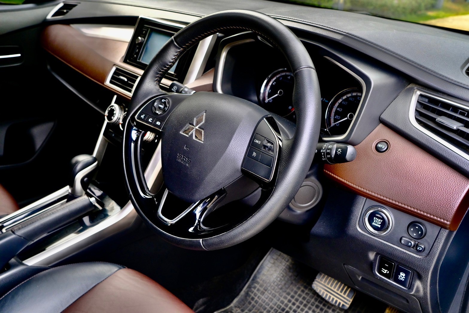 Mitsubishi Xpander cross (ตัวท็อป) ออโต้ ปี2020 สีเทา ไมล์ 45,xxx กม. (รูปที่ 18)
