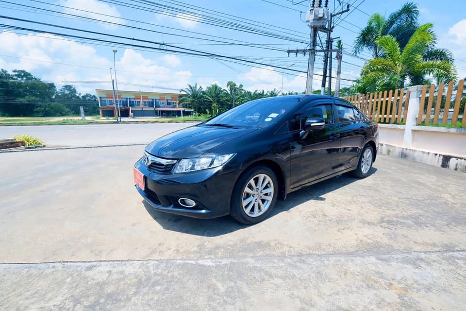 Honda Civic FB ปี 2012 สีดำ