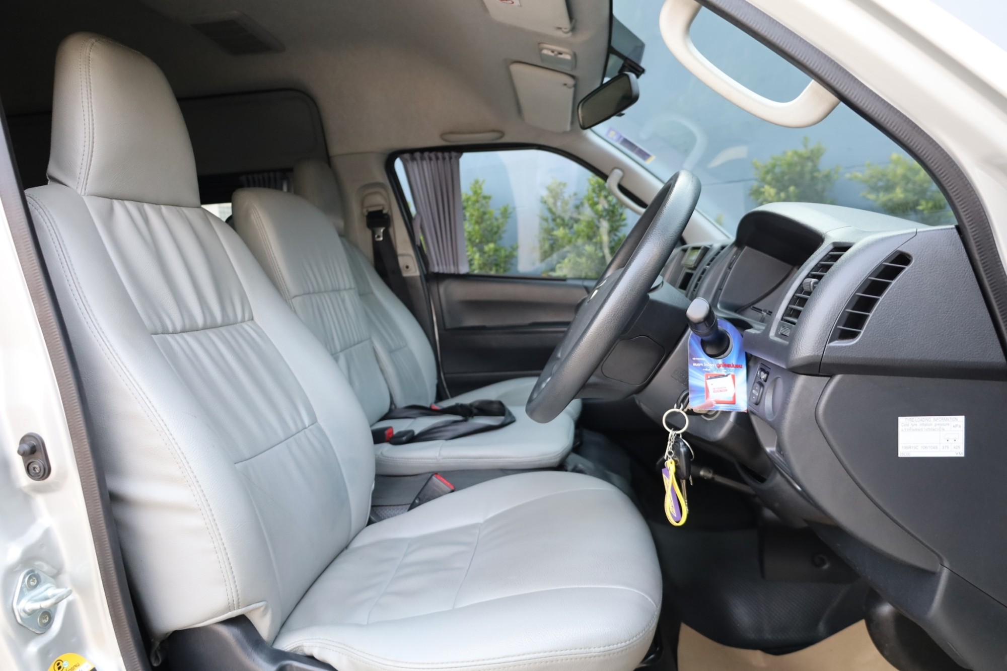 2018 TOYOTA COMMUTER 3.0 ดีเซล ก.ธรรมดา ไมล์แท้ 117,xxx กทม (รูปที่ 20)