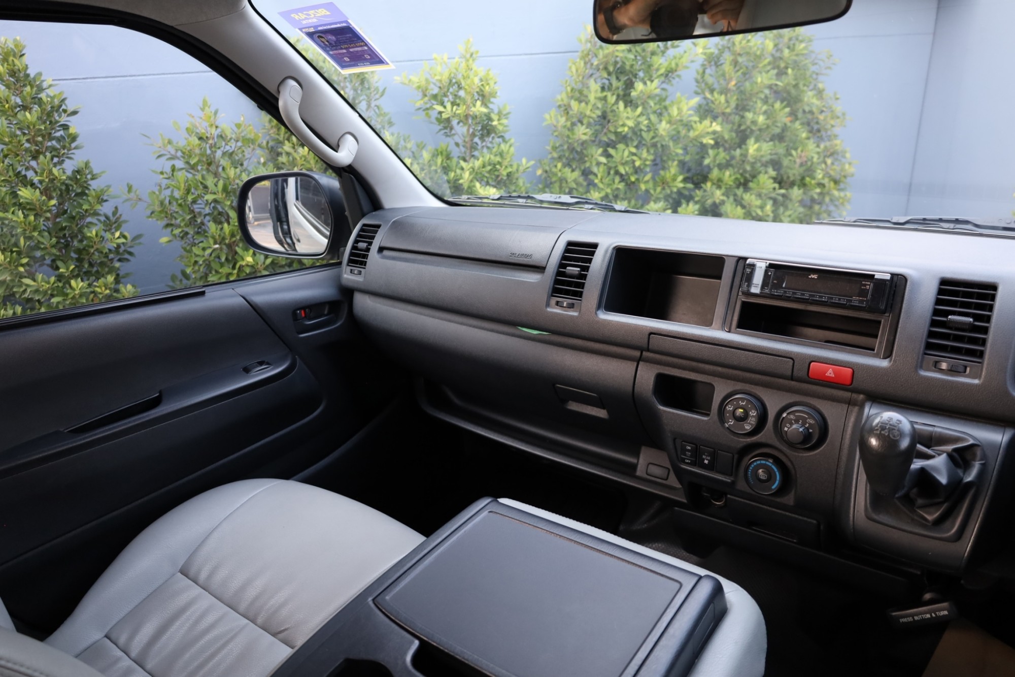 2018 TOYOTA COMMUTER 3.0 ดีเซล ก.ธรรมดา ไมล์แท้ 117,xxx กทม (รูปที่ 7)