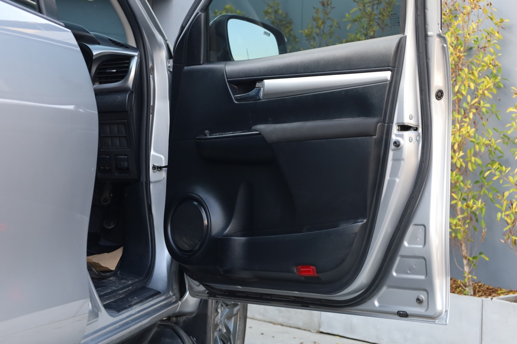 2020 TOYOTA REVO D-CAB PRERUNNER 2.4 ENTRY AUTO (รูปที่ 23)