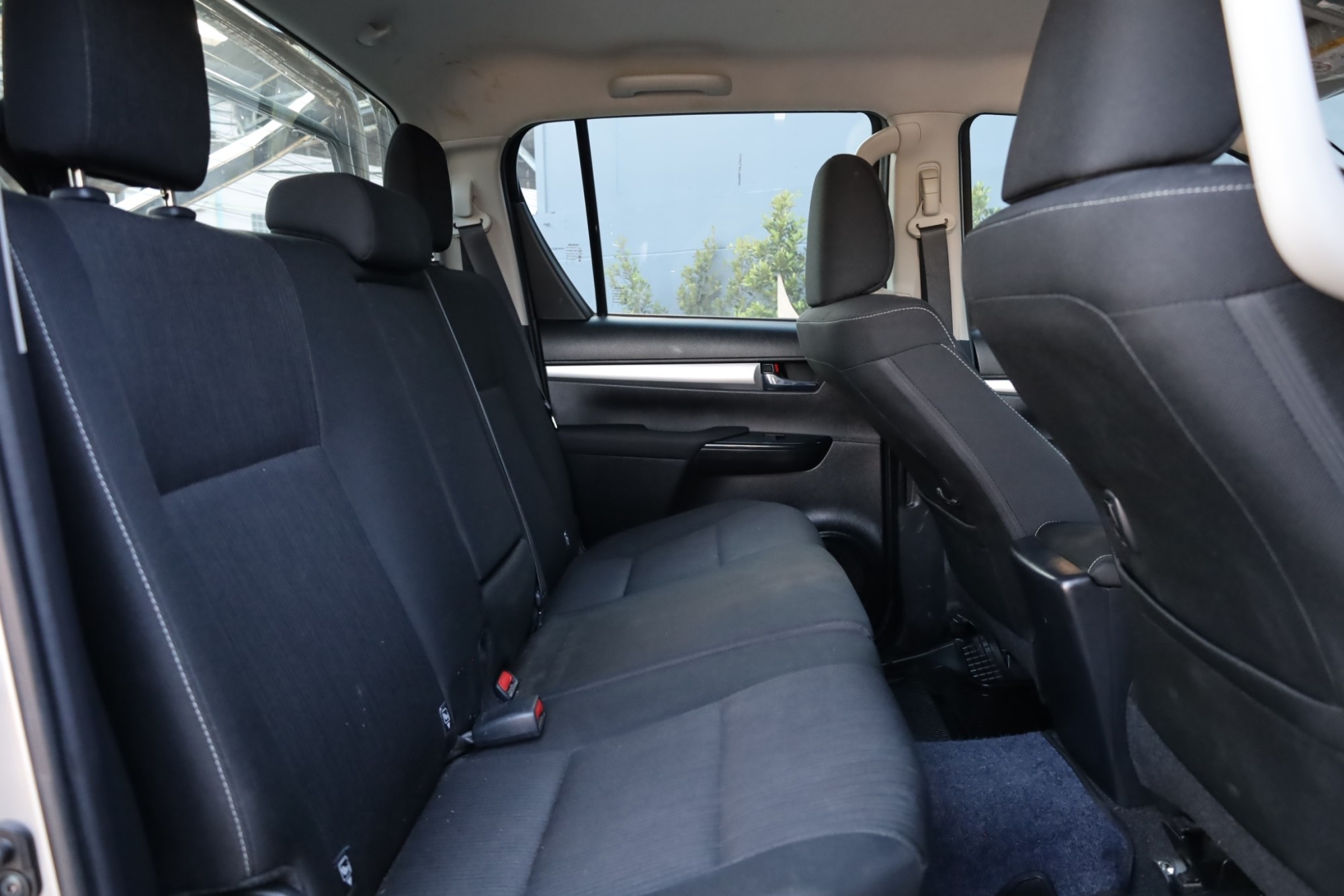 2020 TOYOTA REVO D-CAB PRERUNNER 2.4 ENTRY AUTO (รูปที่ 11)