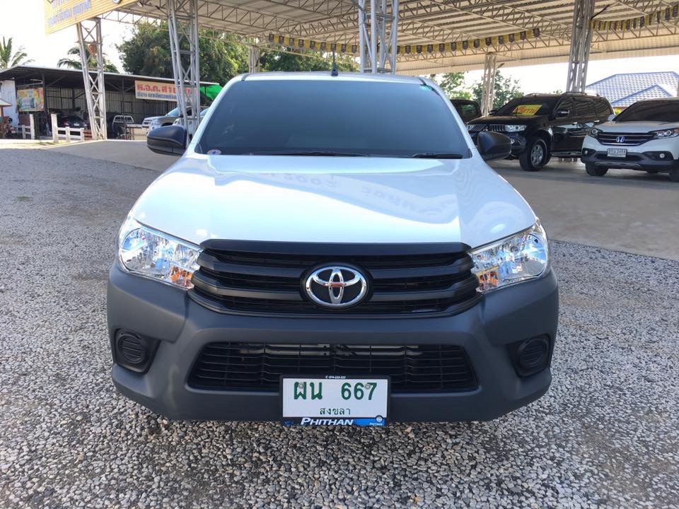 Toyota Hilux Revo ตอนเดียว ปี 2018 สีขาว