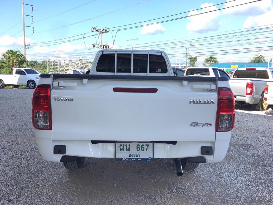 Toyota Hilux Revo ตอนเดียว ปี 2018 สีขาว (รูปที่ 7)