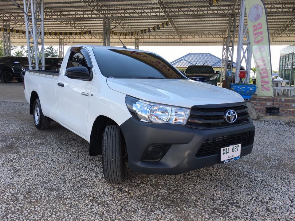 Toyota Hilux Revo ตอนเดียว ปี 2018 สีขาว