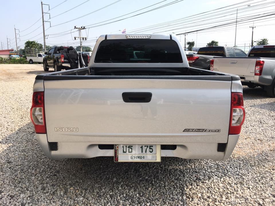 Isuzu D-Max Space Cab ปี 2008 สีเงิน (รูปที่ 10)