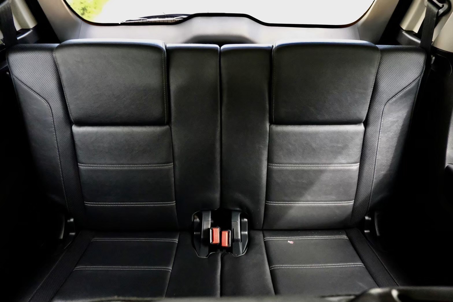Ford everest Titanium 2.0 Turbo 2WD ปี 2018 ออโต้ ดีเ สีดำ ฟรีดาวน์ (รูปที่ 5)