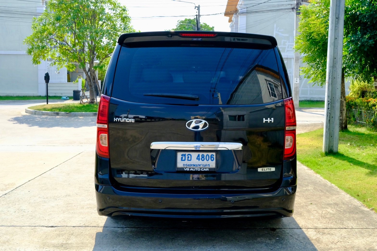Hyundai H-1 2.5 Elite เกียร์: ออโต้ เครื่องยนต์: ดีเซล ปี: 2018 (รูปที่ 20)