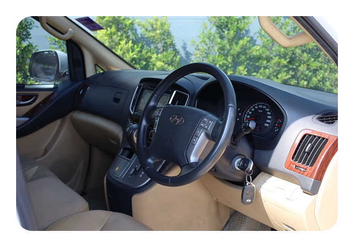 2018 HYUNDAI GRAND STAREX 2.5 PREMIUM auto (รูปที่ 12)