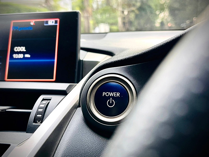 Lexus NX300H F Sport Top สุด มือเดียว โคตรใหม่ (รูปที่ 16)