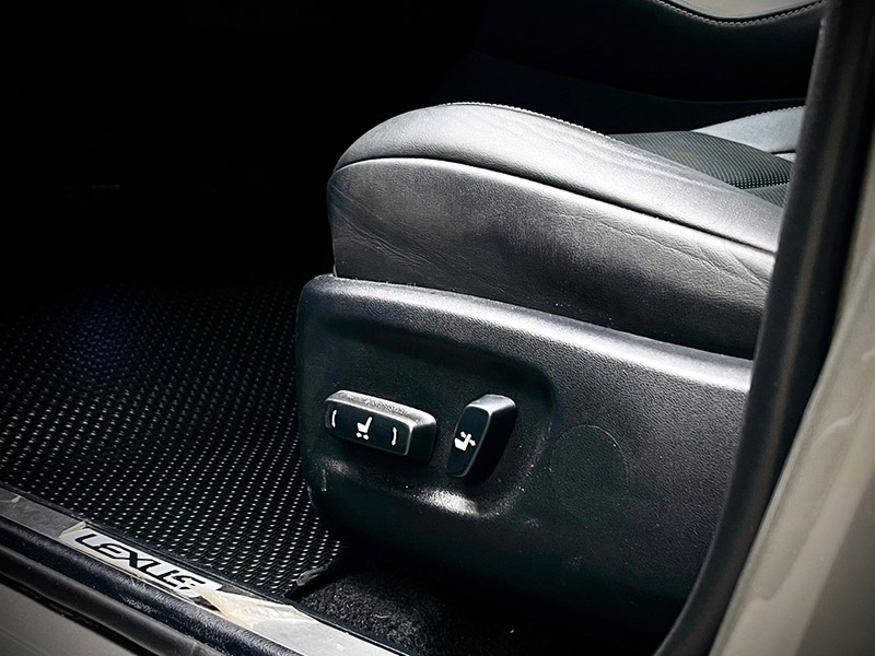 Lexus NX300H F Sport Top สุด มือเดียว โคตรใหม่ (รูปที่ 33)
