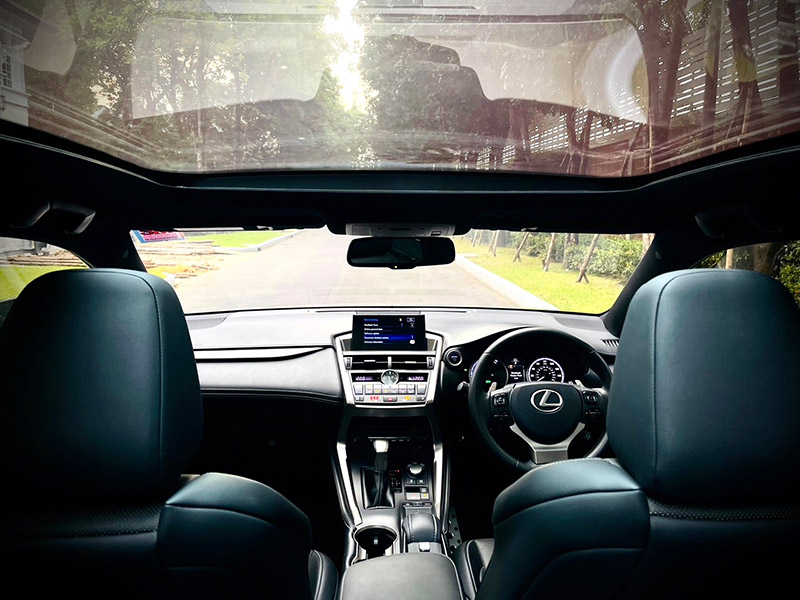 Lexus NX300H F Sport Top สุด มือเดียว โคตรใหม่ (รูปที่ 31)