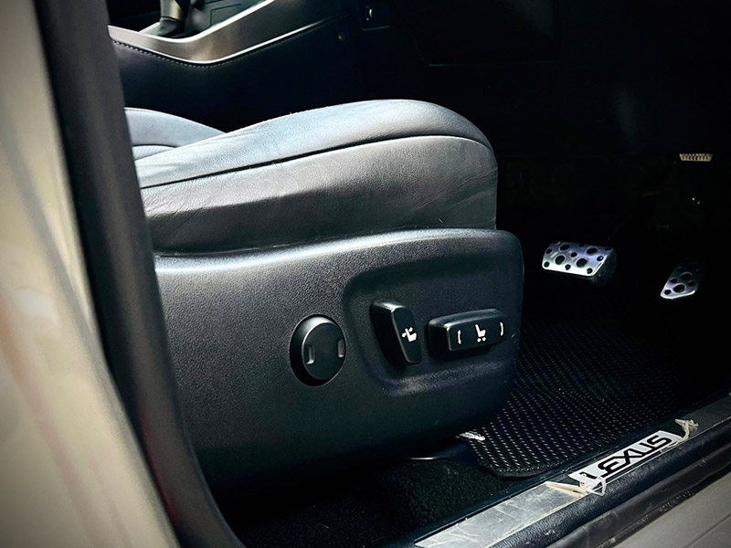 Lexus NX300H F Sport Top สุด มือเดียว โคตรใหม่ (รูปที่ 36)