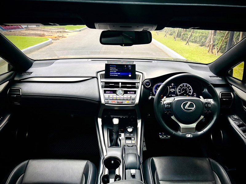 Lexus NX300H F Sport Top สุด มือเดียว โคตรใหม่ (รูปที่ 32)