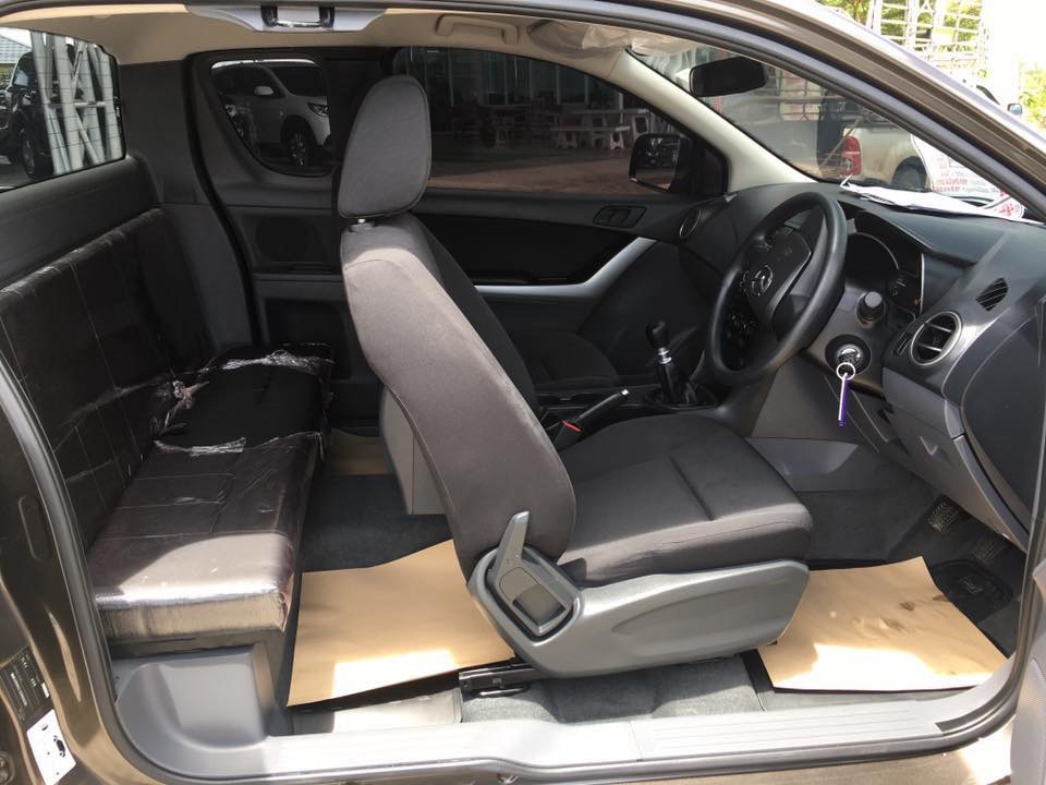 Mazda BT-50 PRO Free Style Cab ปี 2018 สีน้ำตาล (รูปที่ 6)