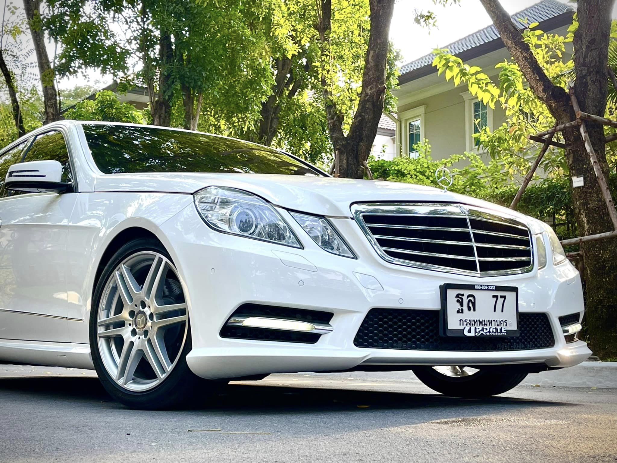 Mercedes Benz E250 AMG Avantgarde มือเดียวป้ายแดง ไม่สวยให้ตบเลย (รูปที่ 13)
