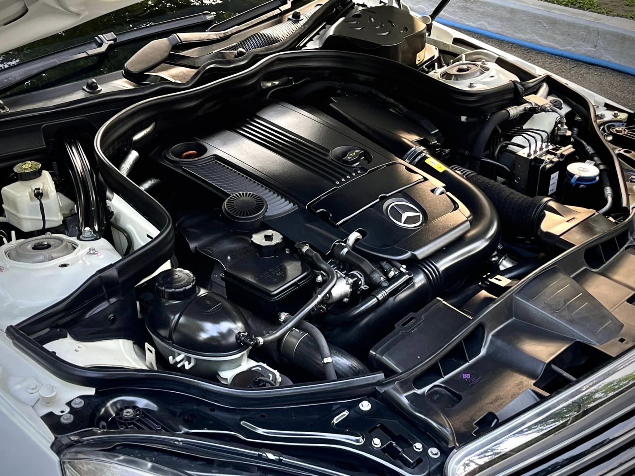 Mercedes Benz E250 AMG Avantgarde มือเดียวป้ายแดง ไม่สวยให้ตบเลย (รูปที่ 46)