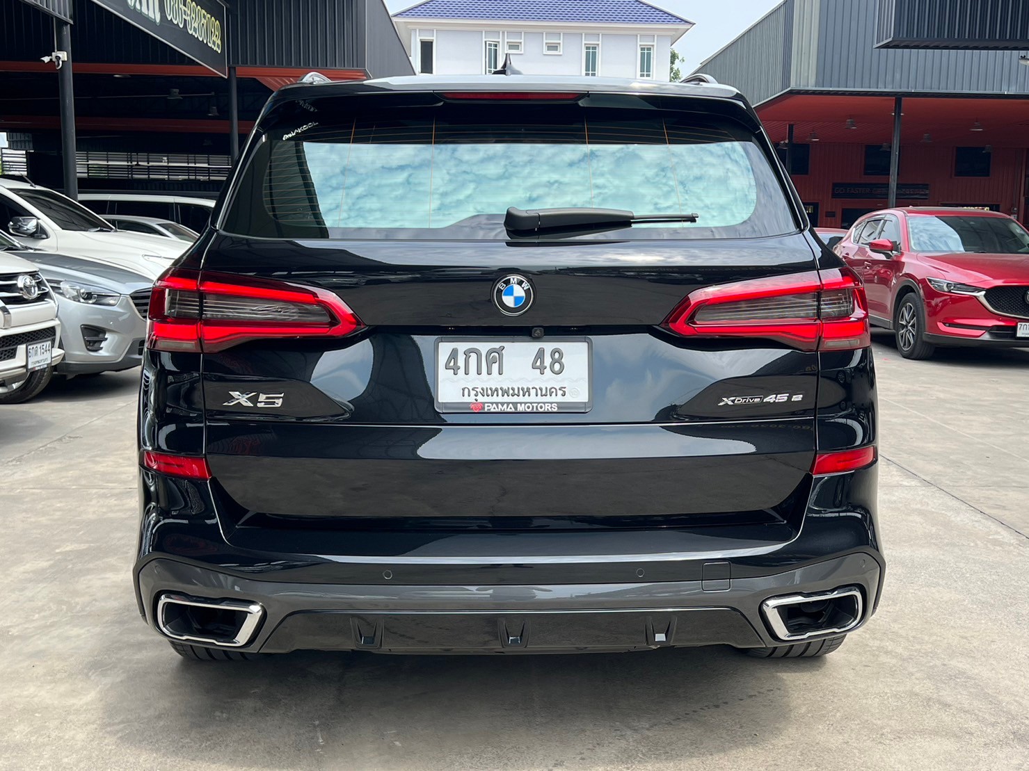 2021 BMW X5 G05 สีดำ (รูปที่ 8)