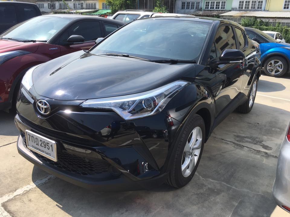 Toyota C-HR ปี 2018 สีดำ (รูปที่ 4)
