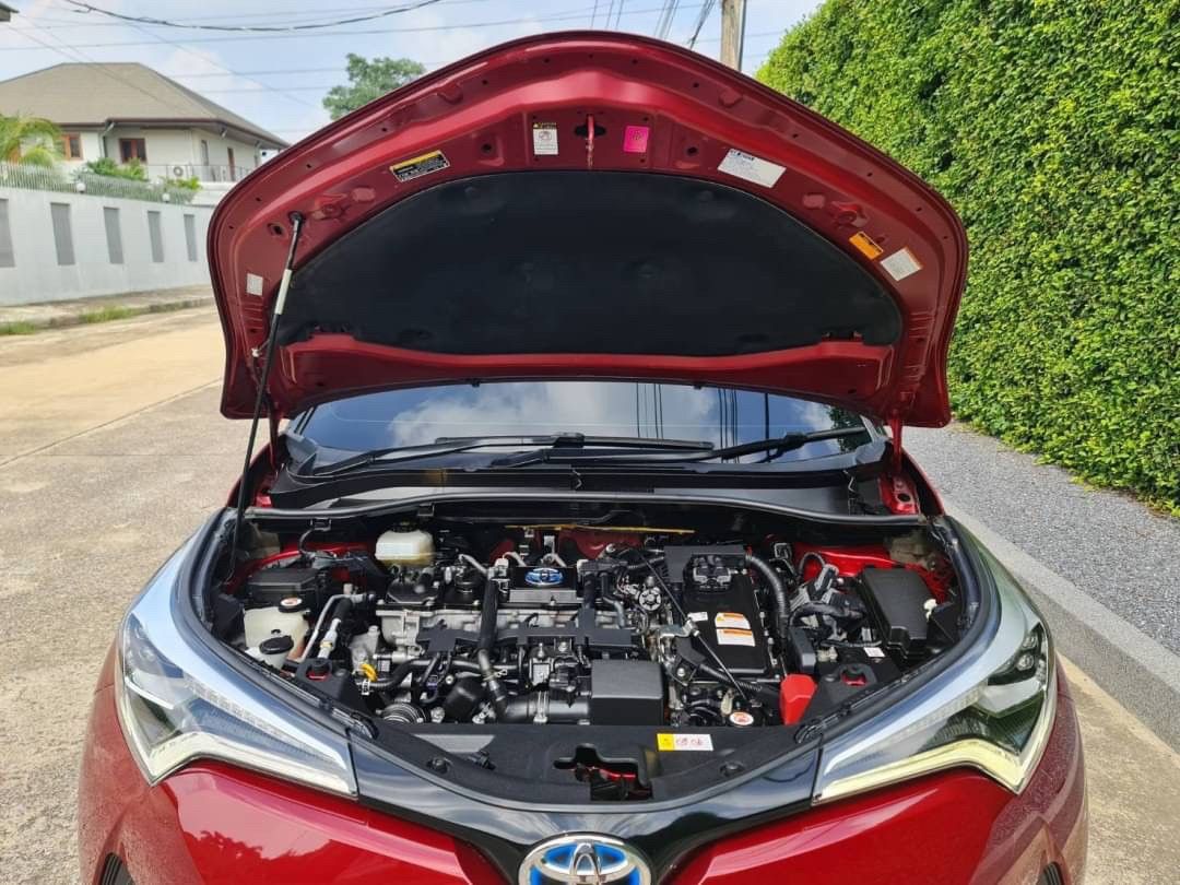 TOYOTA #CHR HYBRID MID สีแดง-ดำ สวยเนี๊ยบทุกจุด (รูปที่ 8)