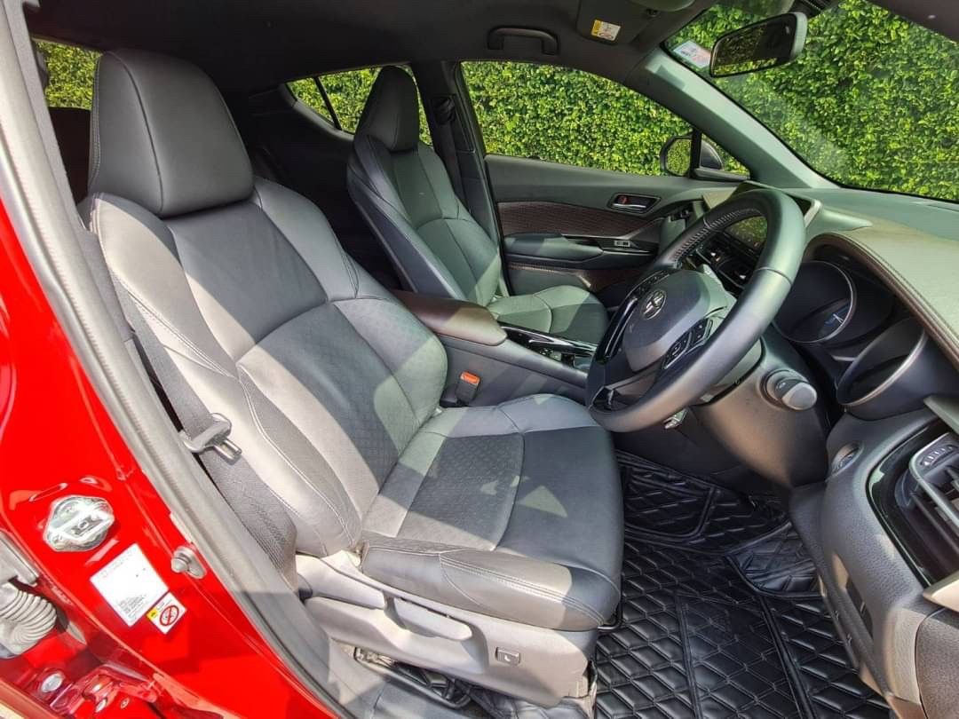 TOYOTA #CHR HYBRID MID สีแดง-ดำ สวยเนี๊ยบทุกจุด (รูปที่ 17)