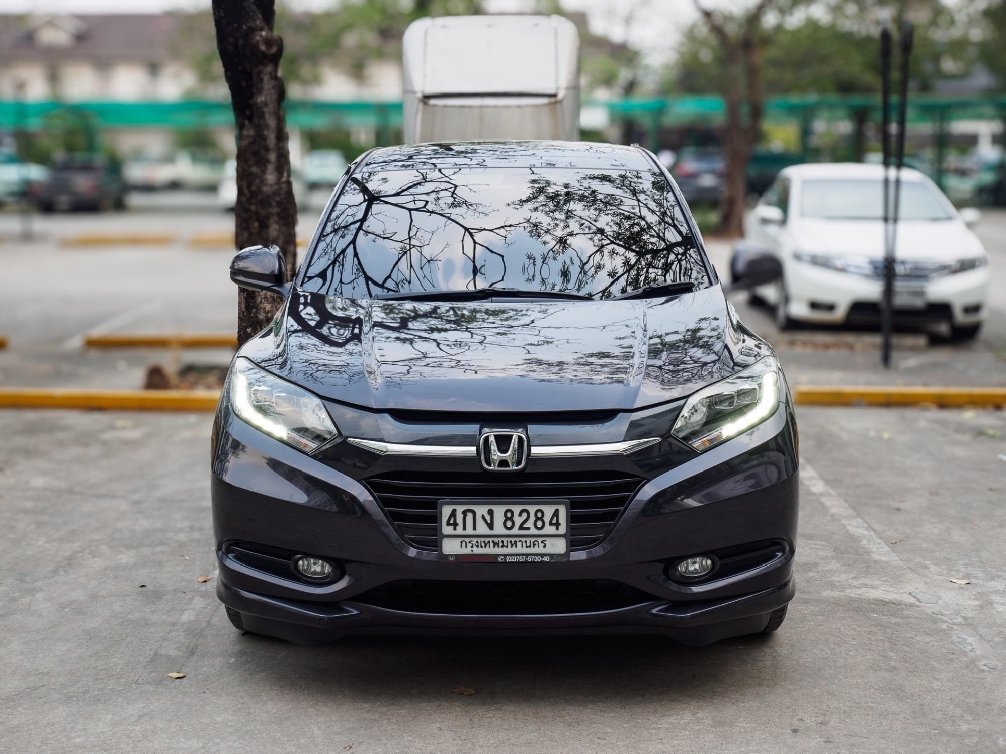 2015 Honda HR-V สีเทา (รูปที่ 2)