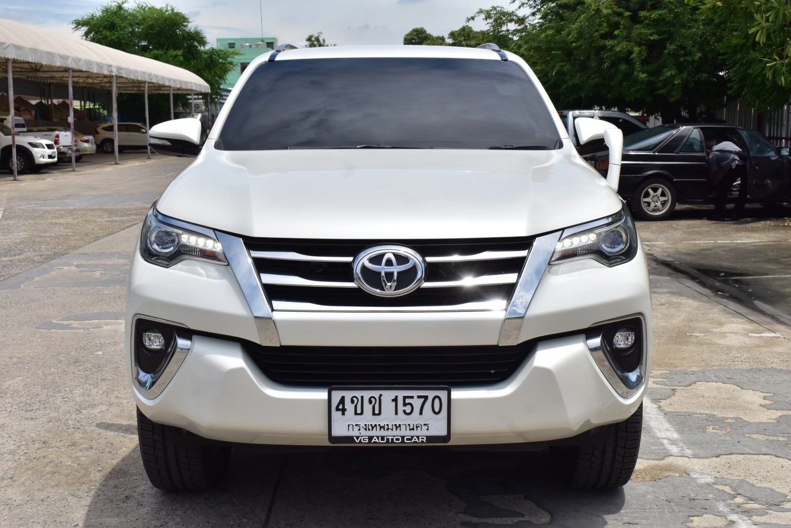 Toyota Fortuner 2.8 v Sigma4 4WD เครื่องยนต์: ดีเซล เกียร์: ออโต้ ปี: 2017 สี:ขาว ไมล์: 16x,xxx กม.☑️ (รูปที่ 6)