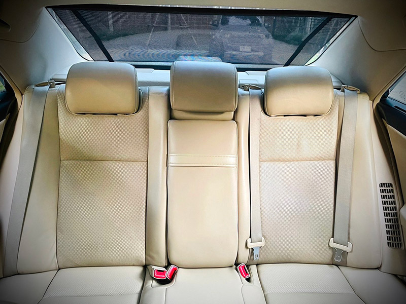 Toyota Camry 2.5 HV Premium Navi TOP ไมล์น้อยสุดในตลาด สวยสุดแน่นอนคะ (รูปที่ 44)
