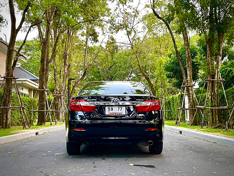 Toyota Camry 2.5 HV Premium Navi TOP ไมล์น้อยสุดในตลาด สวยสุดแน่นอนคะ (รูปที่ 4)