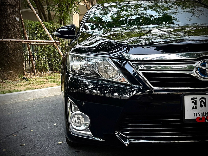 Toyota Camry 2.5 HV Premium Navi TOP ไมล์น้อยสุดในตลาด สวยสุดแน่นอนคะ