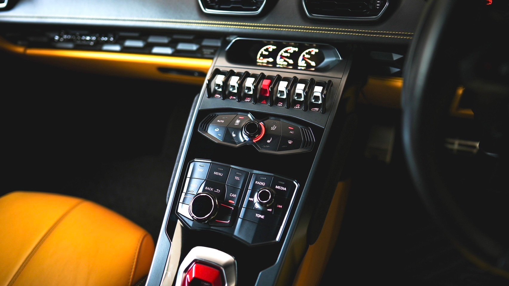2015 Lamborghini Huracan EVO สีเหลือง (รูปที่ 8)